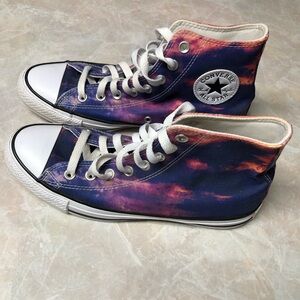 Converse High Tops Size 9